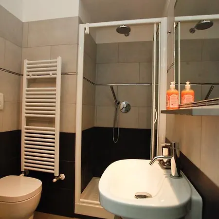 Apartman Turistico Cadorna - Fontana Di Trevi , Via Veneto Piazza Di Spagna *